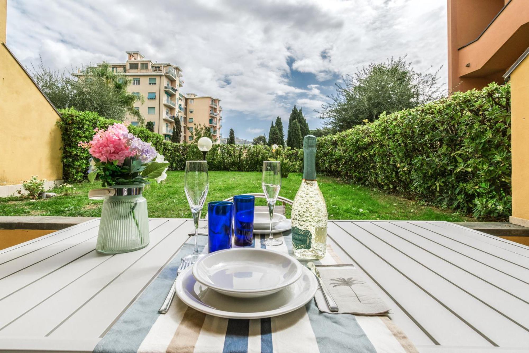 Elegante Appartamento Con Piscina - Wi-Fi & Box Privato San Remo Zewnętrze zdjęcie